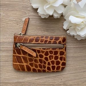 Dooney & Bourke cute small leather wallet